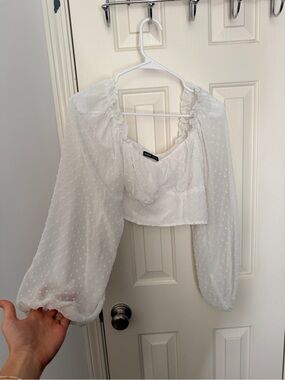 SHEIN White Swiss Dot Puff Sleeve Crop Blouse